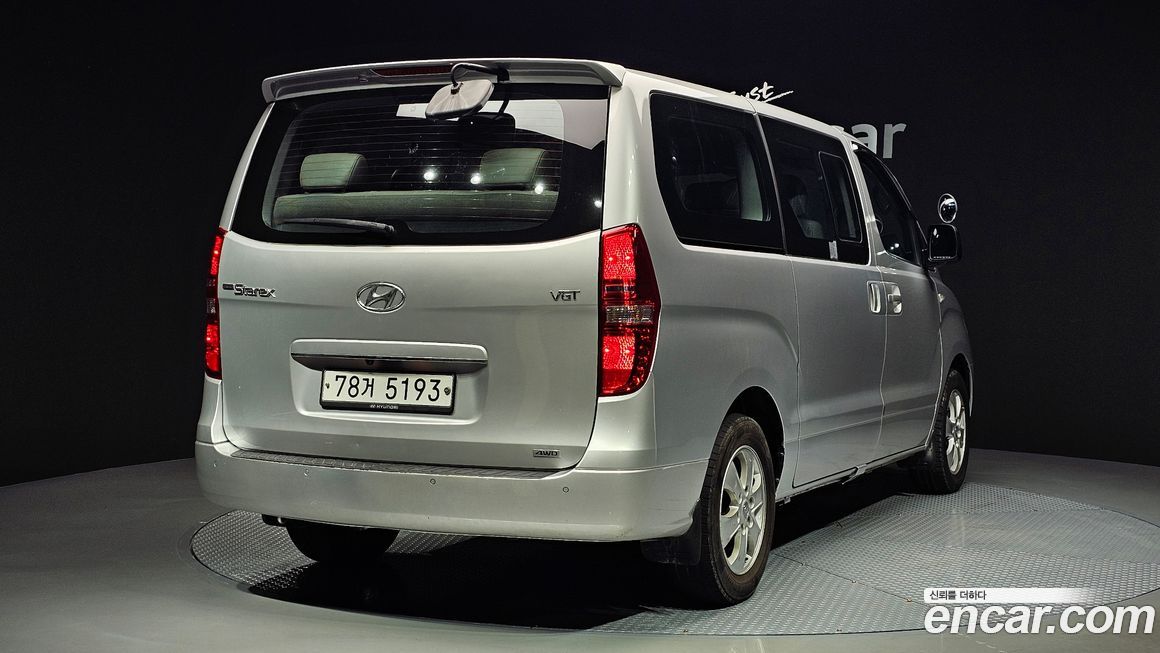 Hyundai Starex 2015