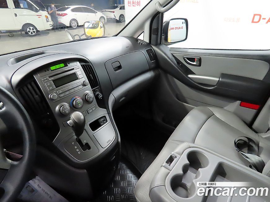Hyundai Starex 2015