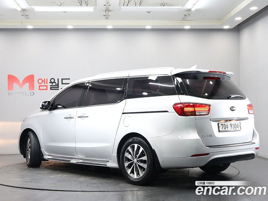 Kia Canival 2017