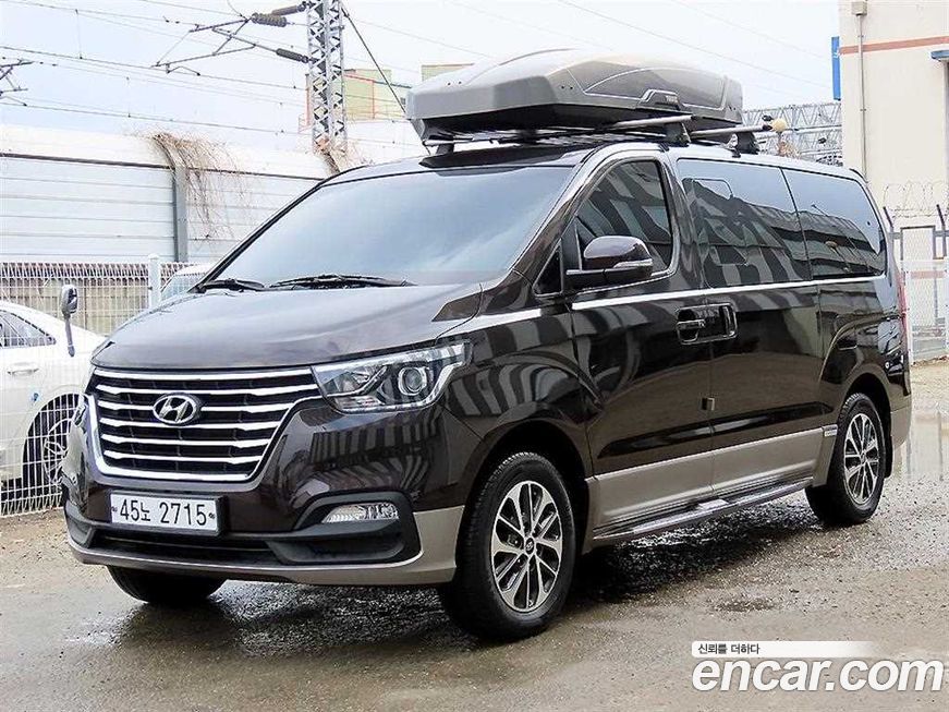 Hyundai Starex 2019