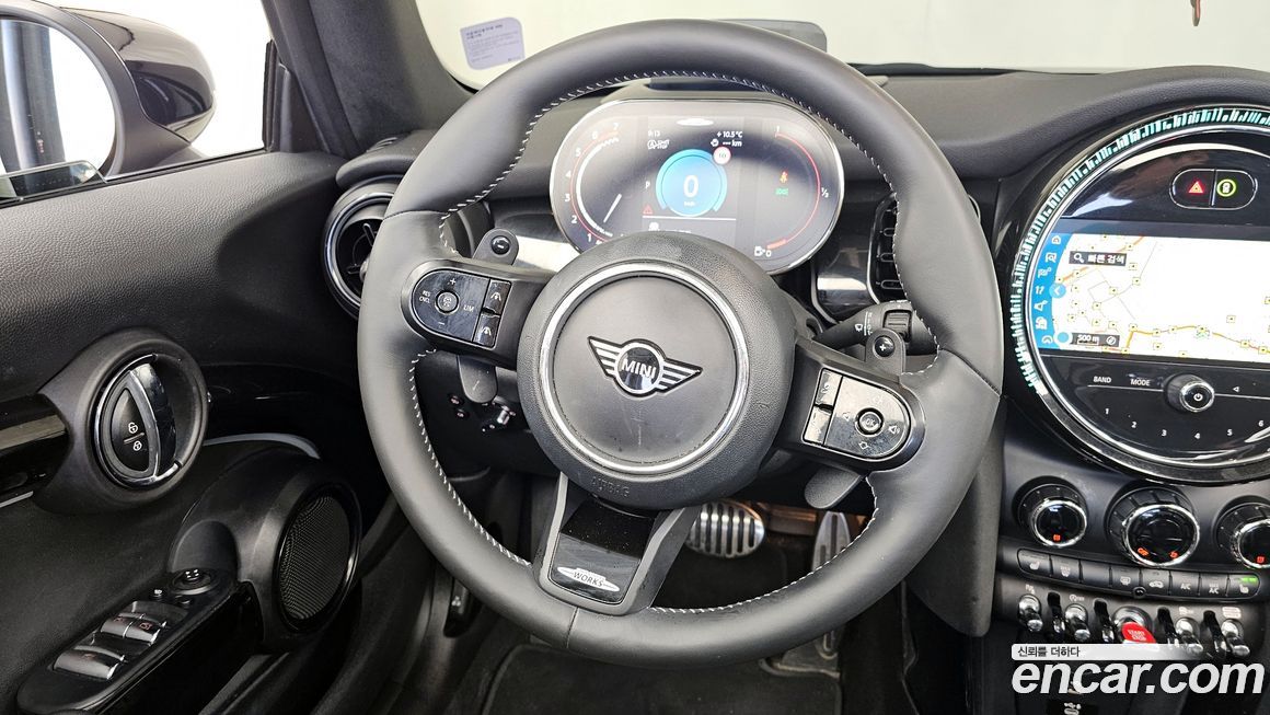 Mini Cooper Convertible 2022