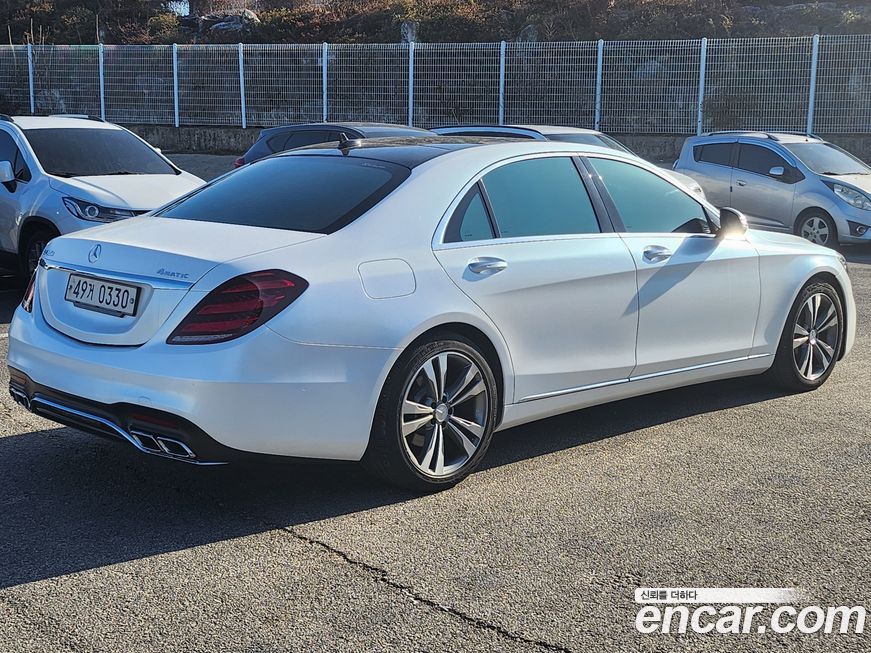 Mercedes-Benz S-Class 2016