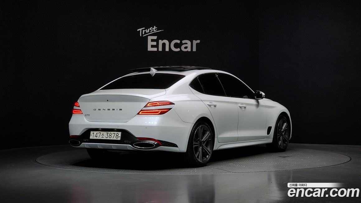 Genesis G70 2024