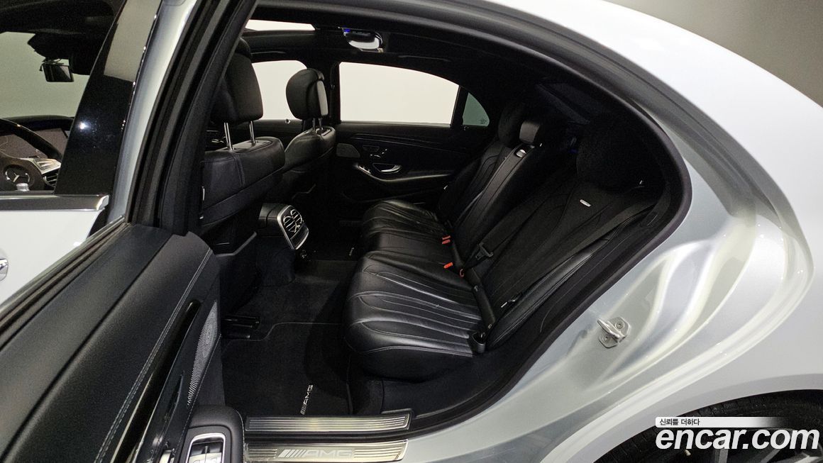 Mercedes-Benz S-Class 2015