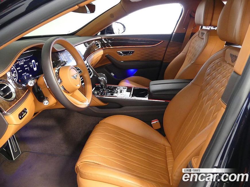 Bentley Flying Spur 2023