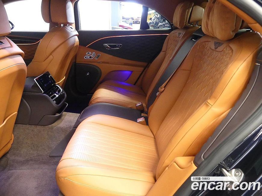 Bentley Flying Spur 2023