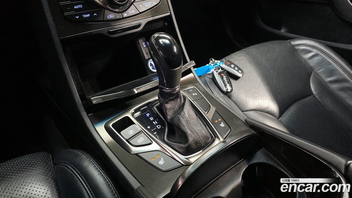 Hyundai Grandeur 2015