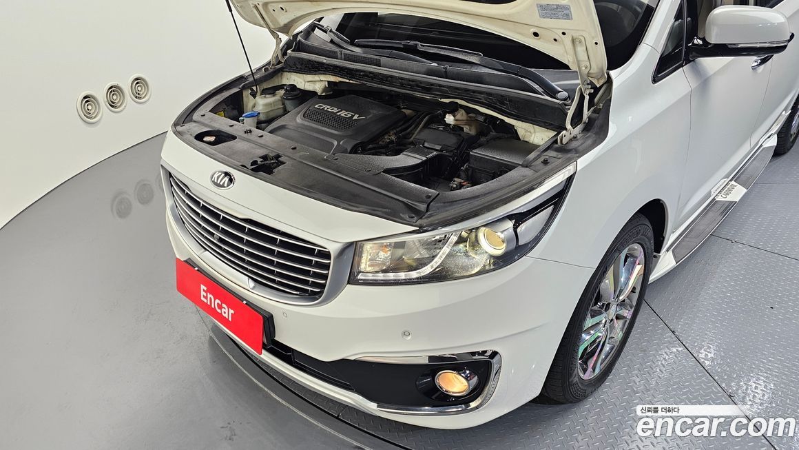 Kia Canival 2015