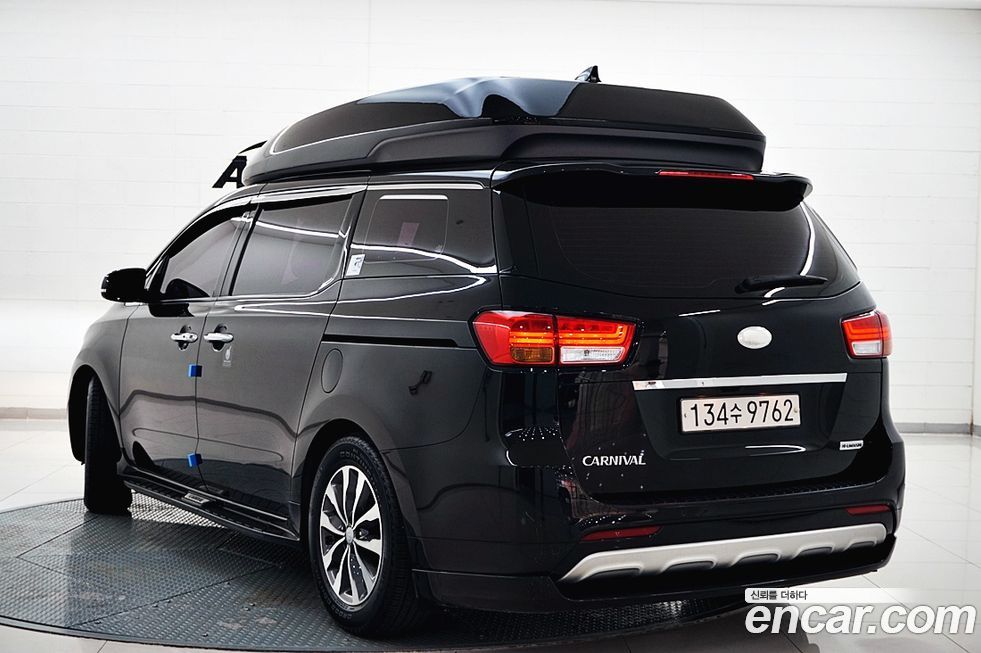 Kia Canival 2018