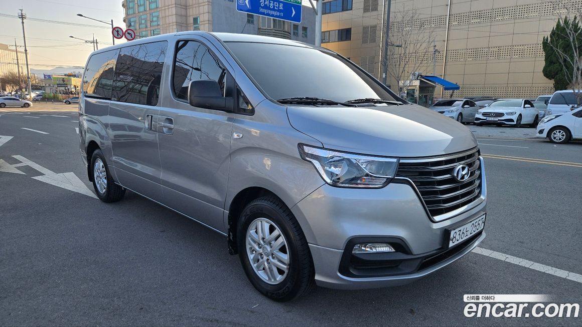 Hyundai Starex 2020