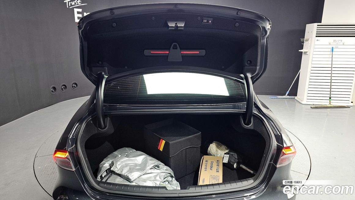 Hyundai Grandeur 2021