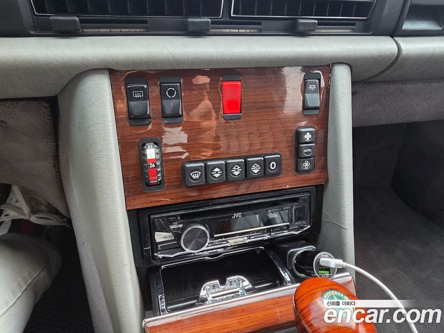 Mercedes-Benz SEL/SEC 2001