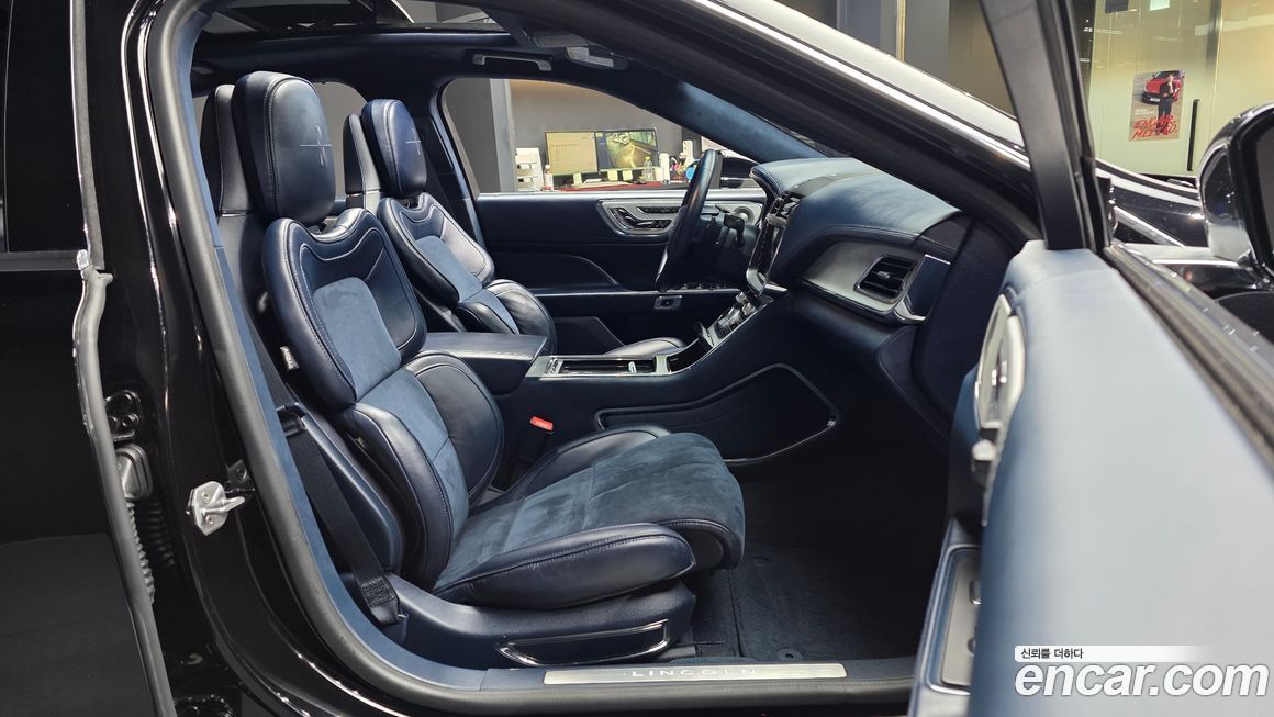 Lincoln Continental 2017