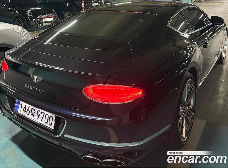 Bentley Continental 2020