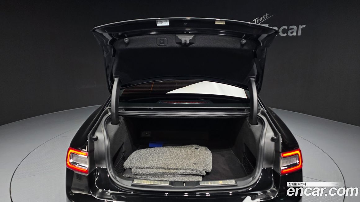 Lincoln Continental 2017