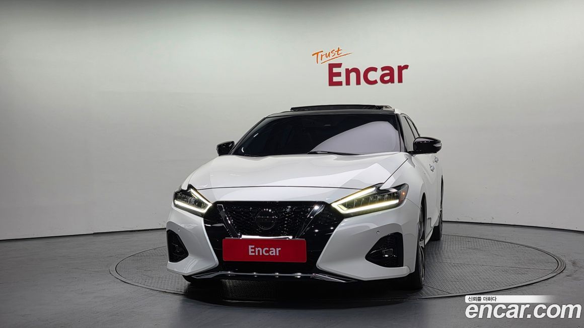 Nissan Maxima 2019