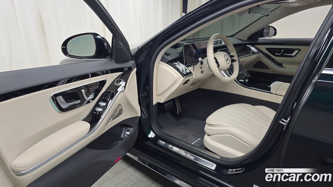 Mercedes-Benz S-Class 2022