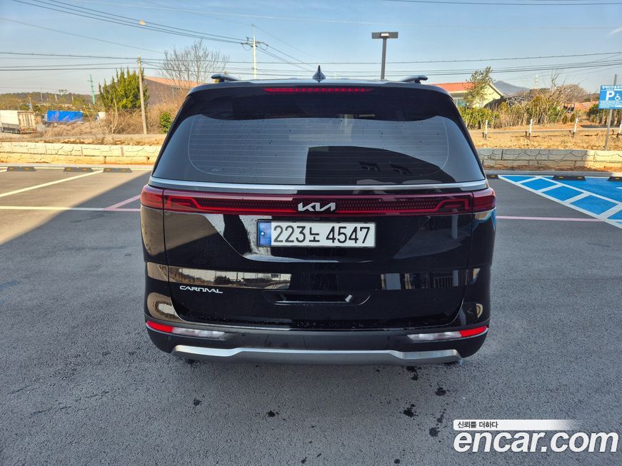 Kia Canival 2023
