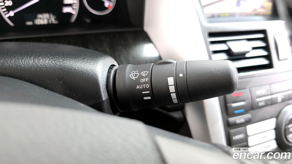 Renault-KoreaSamsung SM7 2009