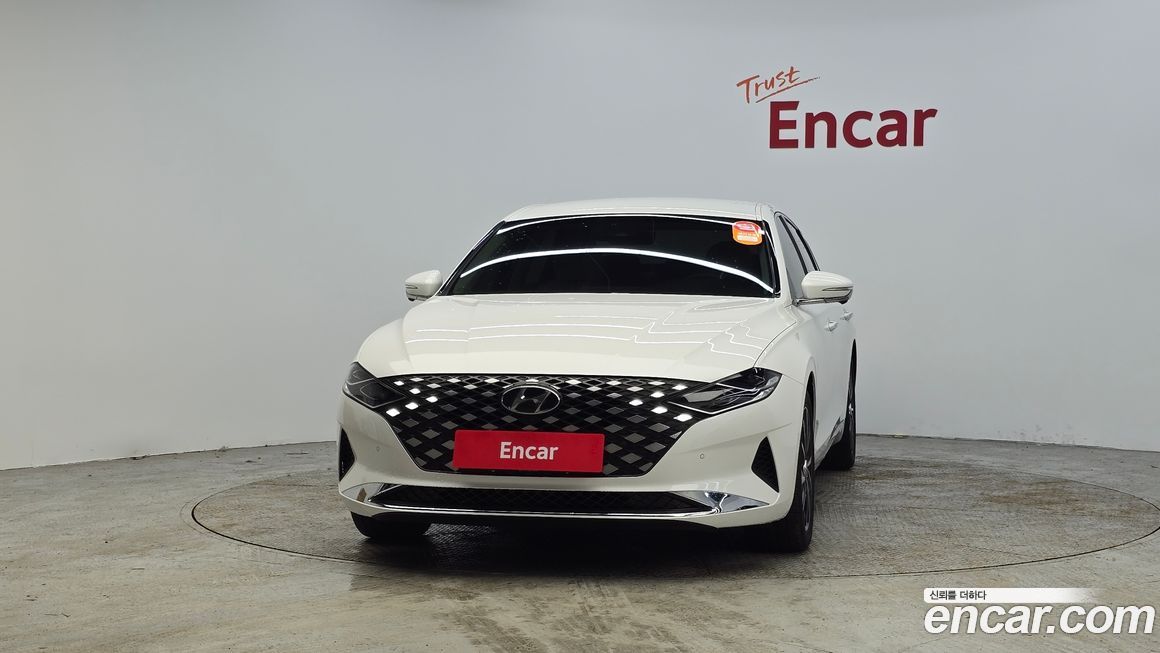 Hyundai Grandeur 2022