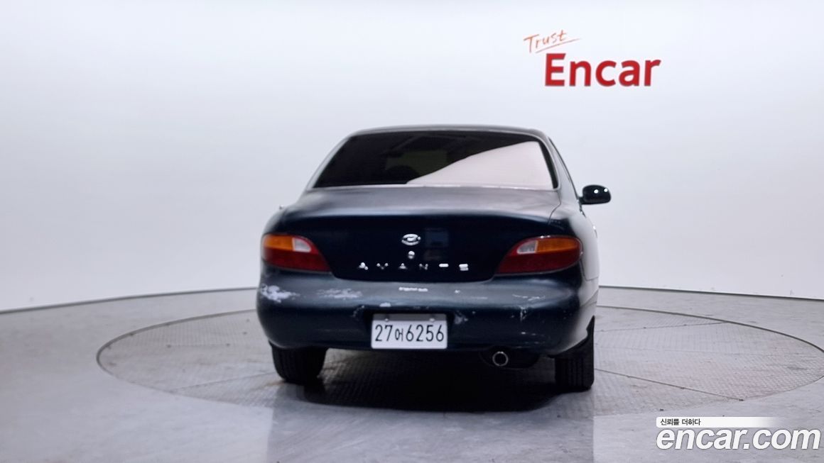 Hyundai AVANTE 1996