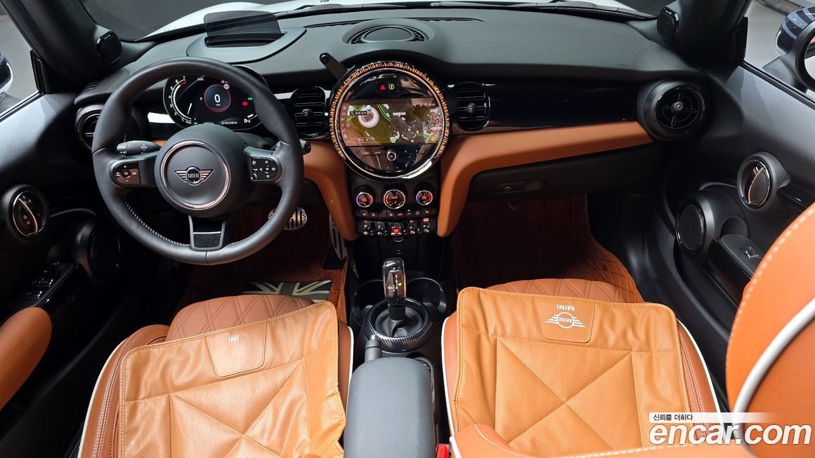 Mini Cooper Convertible 2024