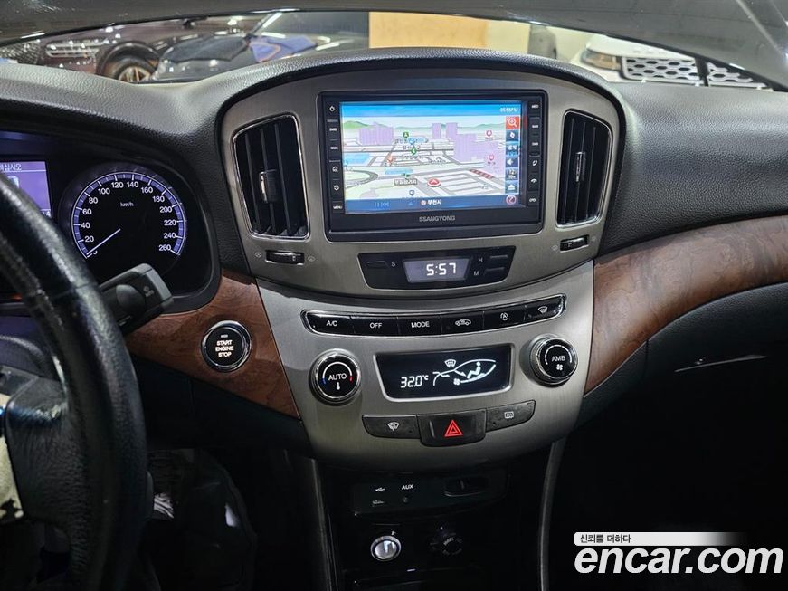 KG_Mobility_Ssangyong Chairman 2015