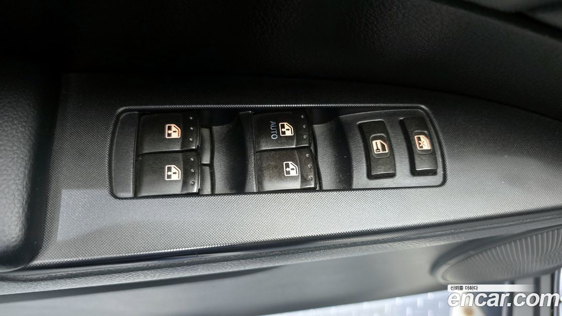 KG_Mobility_Ssangyong KORANDO 2013