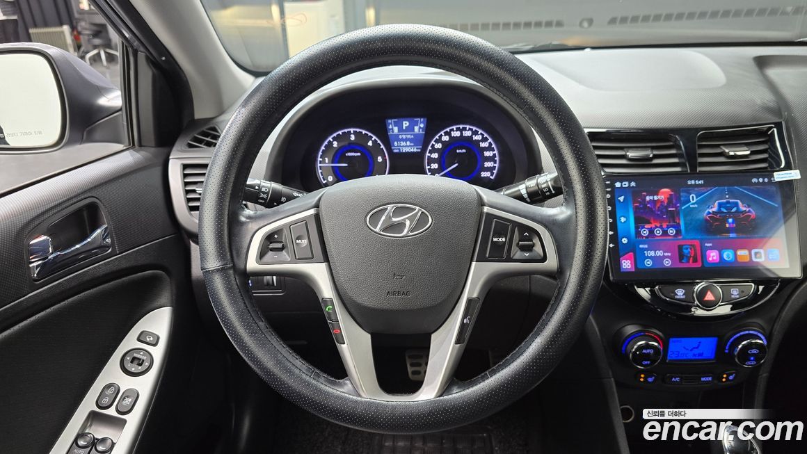 Hyundai Accent 2014