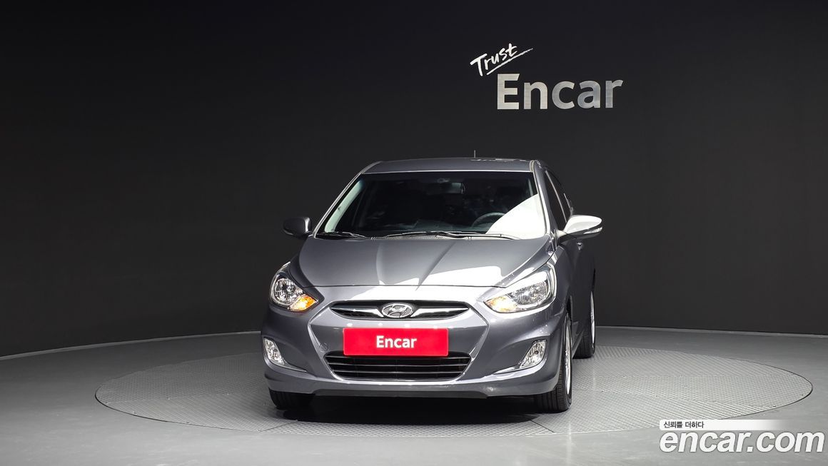 Hyundai Accent 2011
