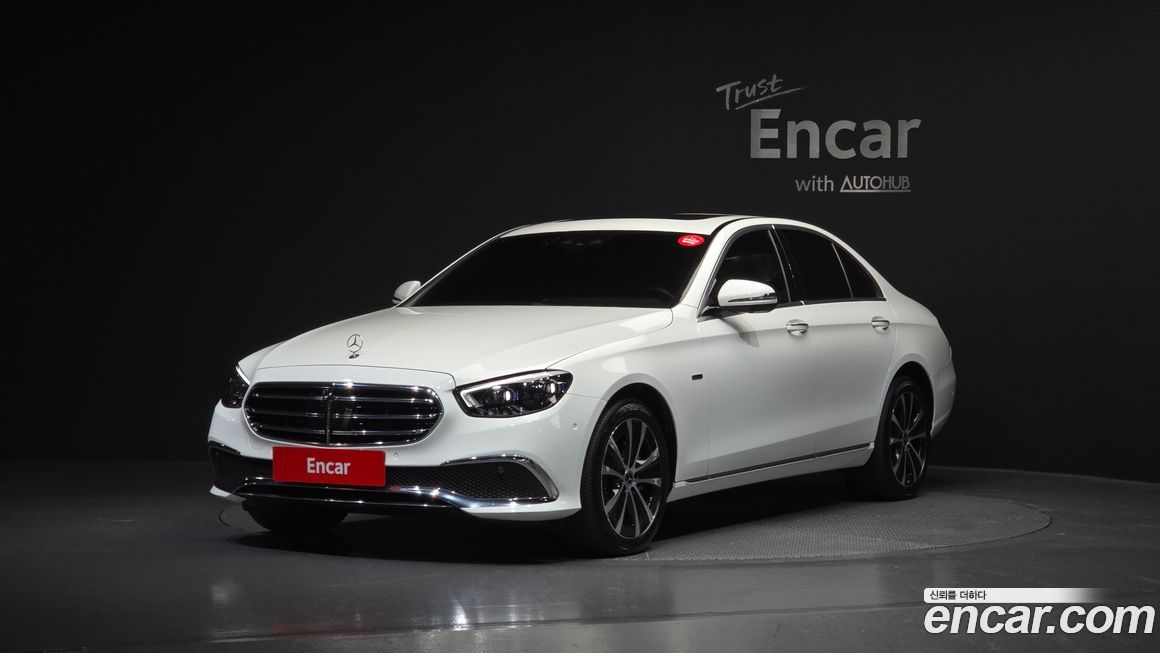 Mercedes-Benz E-Class 2021