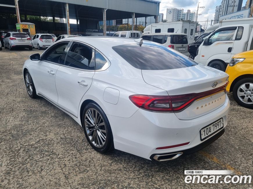 Hyundai Grandeur 2017