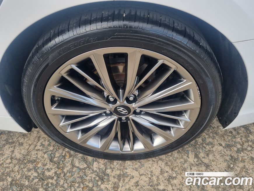 Hyundai Grandeur 2017