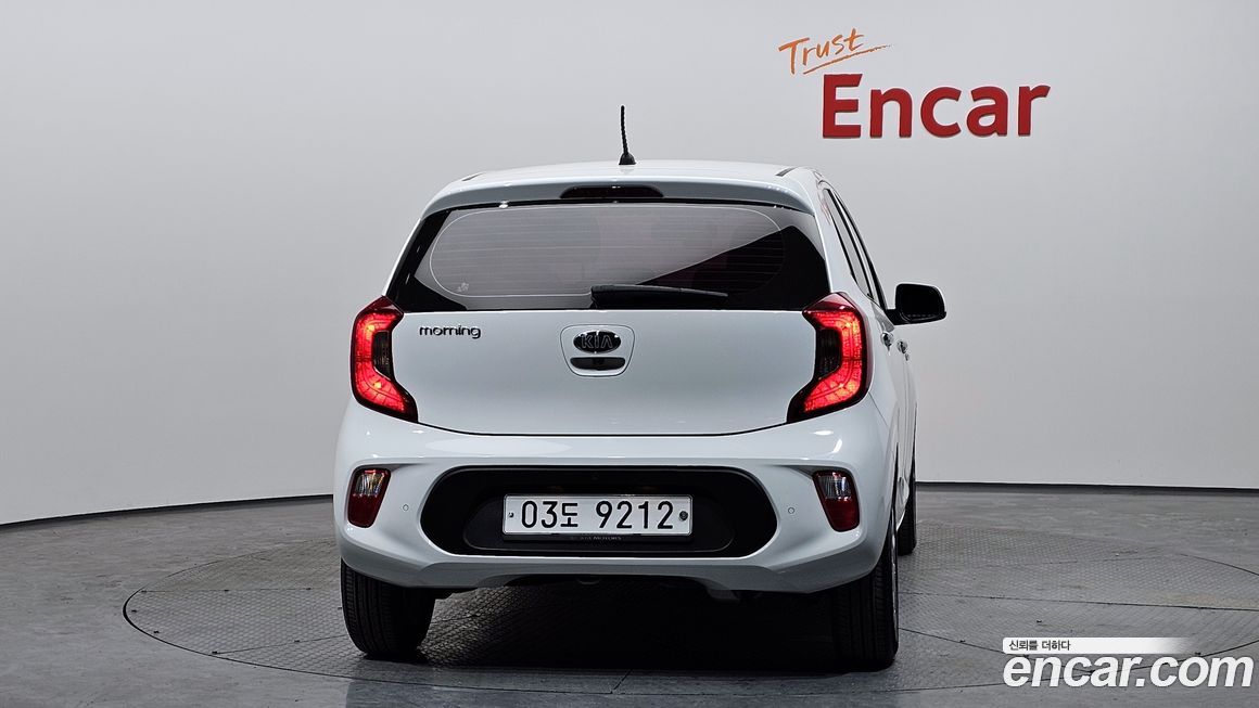 Kia morning 2017