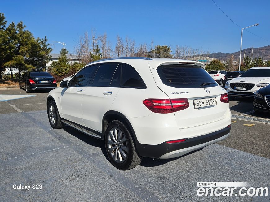 Mercedes-Benz GLC-Class 2019