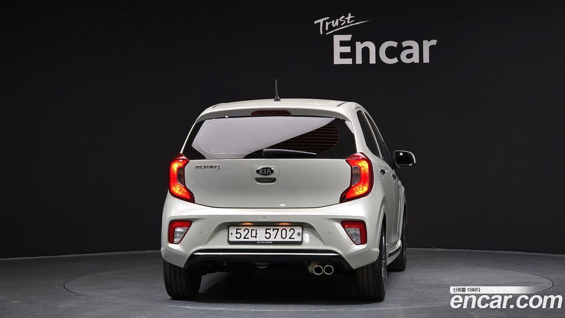 Kia morning 2017