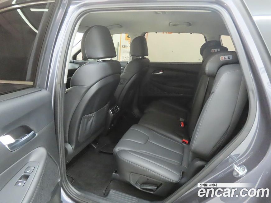 Hyundai Santafe 2022