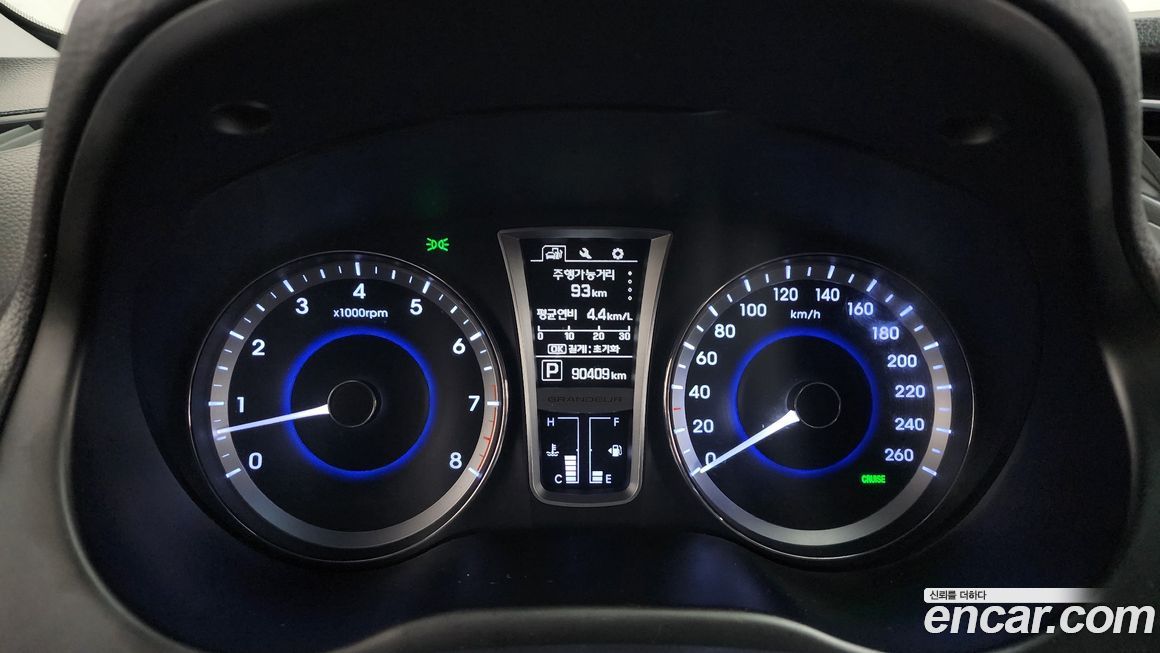 Hyundai Grandeur 2016