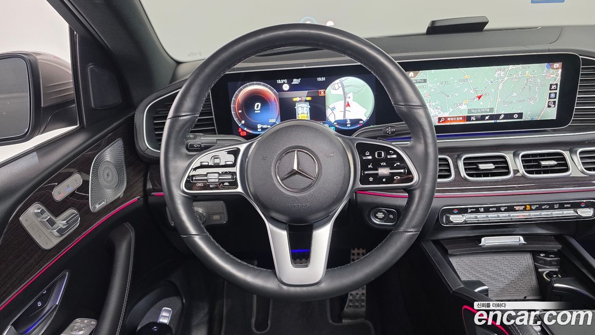 Mercedes-Benz GLE-Class 2021