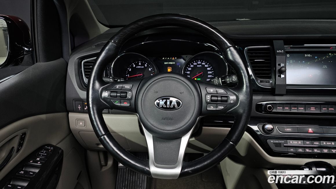 Kia Canival 2016