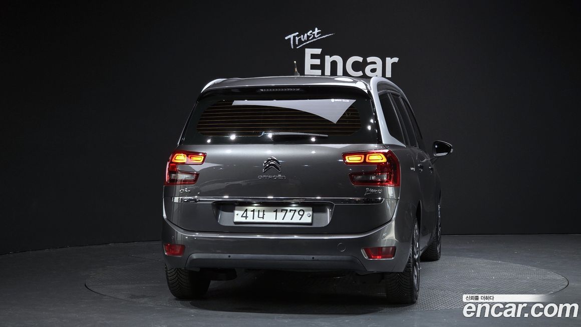 Citroen-DS C4 Picasso 2018