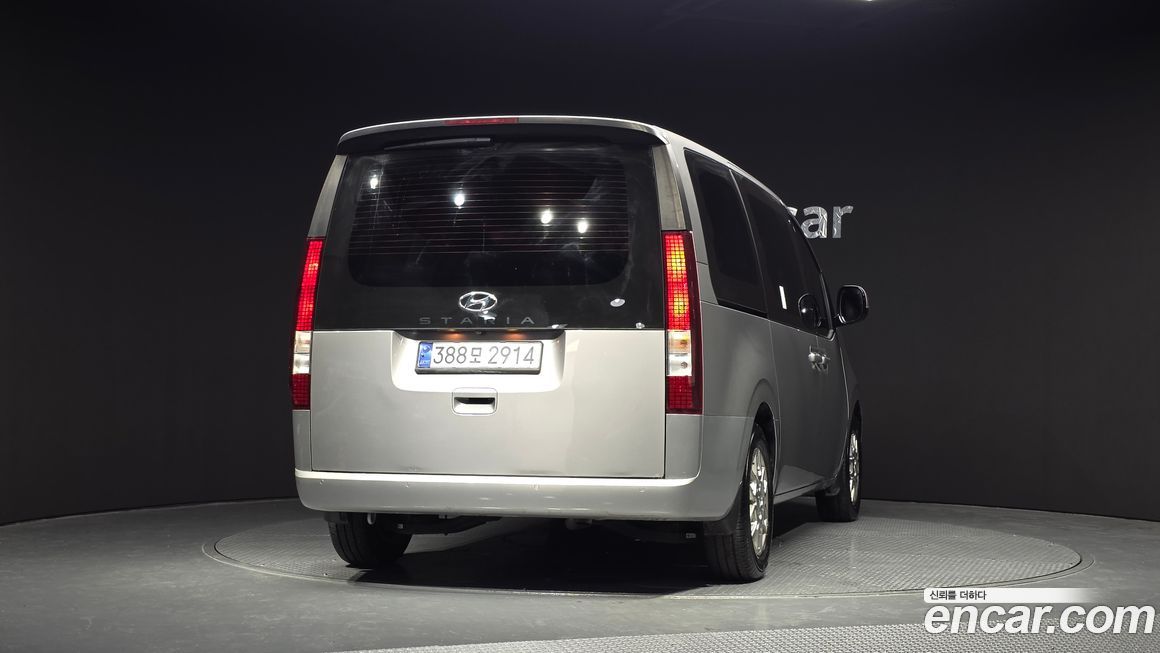 Hyundai Staria 2024