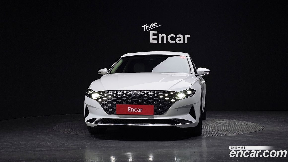 Hyundai Grandeur 2022