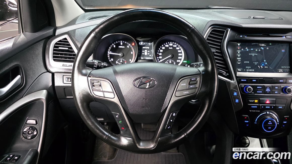 Hyundai Santafe 2016