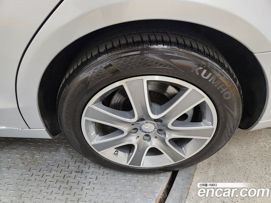 Mercedes-Benz S-Class 2014