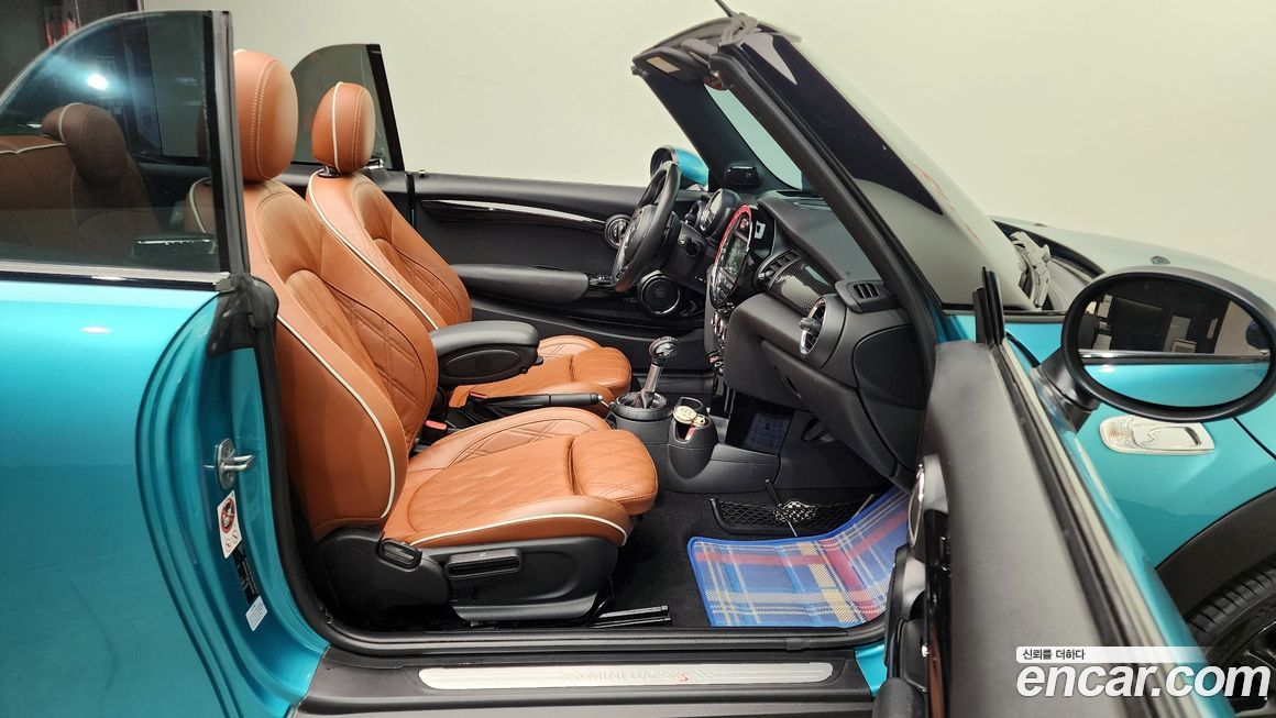 Mini Cooper Convertible 2017