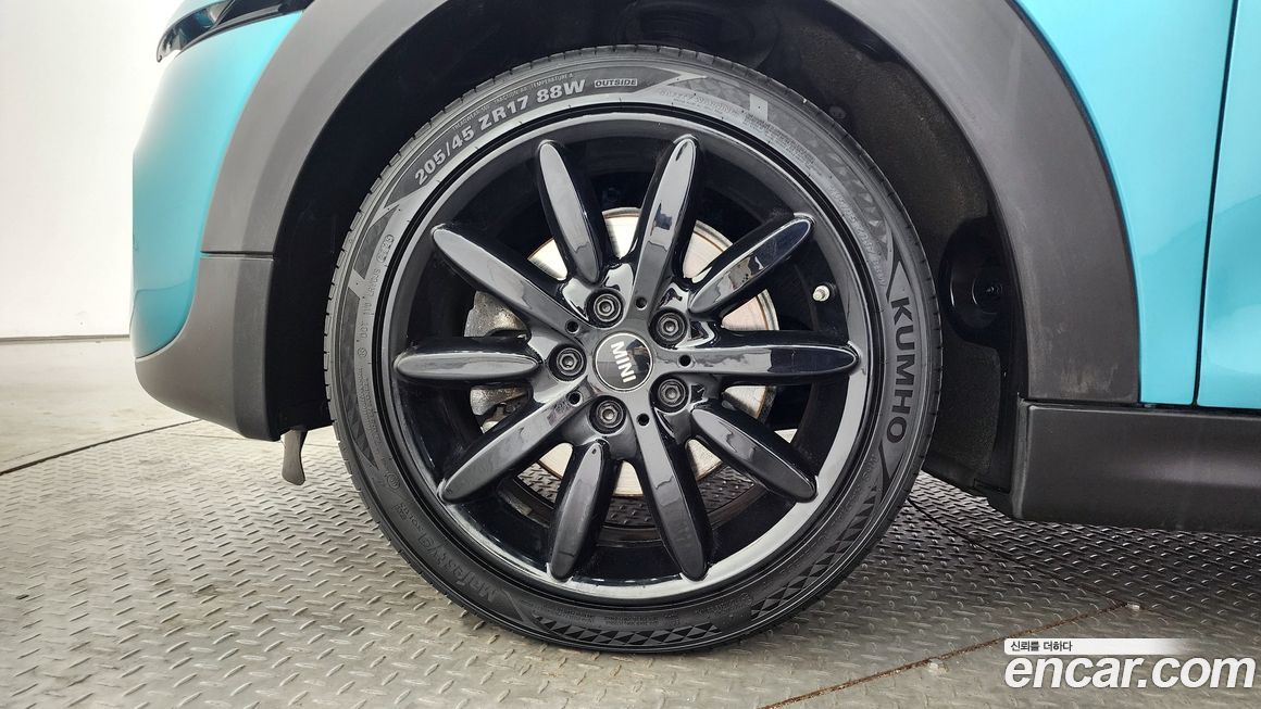 Mini Cooper Convertible 2017