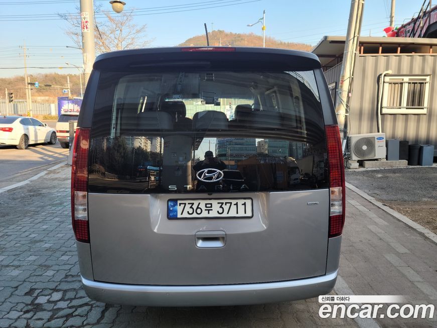Hyundai Staria 2024