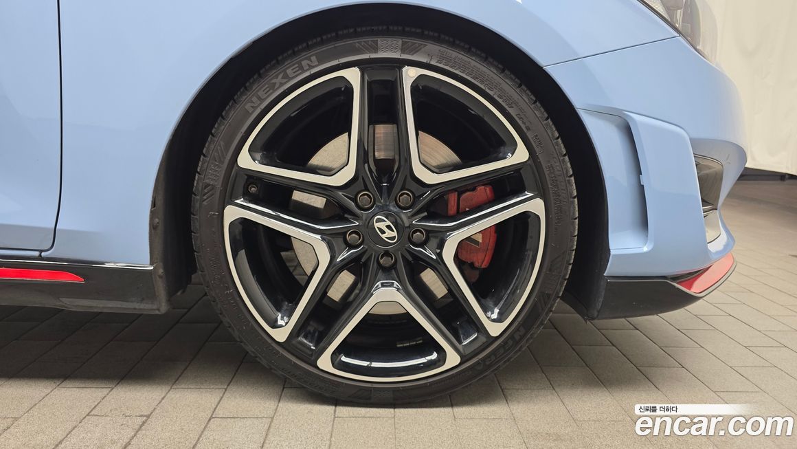 Hyundai Veloster 2019