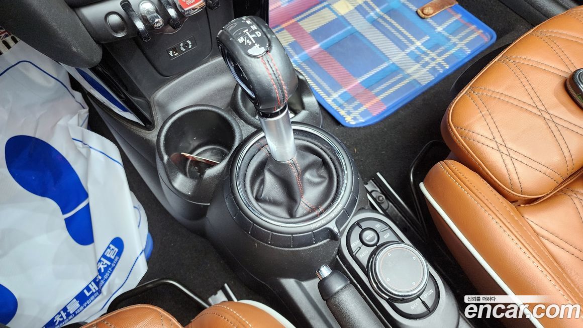 Mini Cooper Convertible 2017